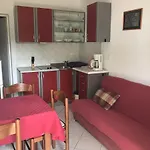 7126a Διαμέρισμα *