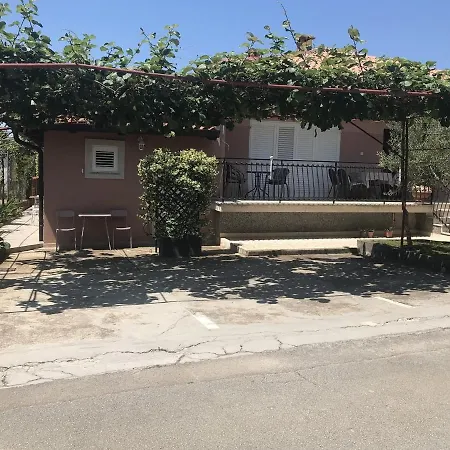 Apartment 7126a *