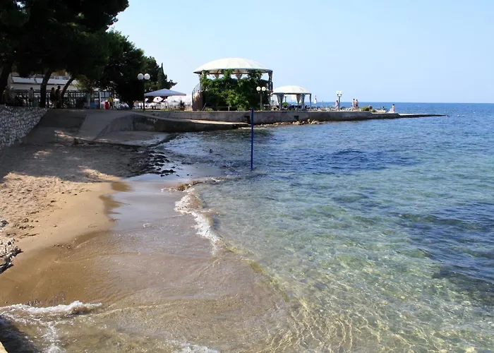 7126a * Umag